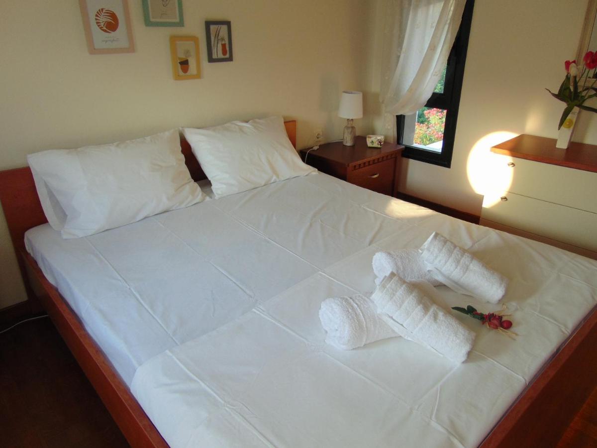 Crystal Bay Apartment Palaiontsiflikion Luaran gambar