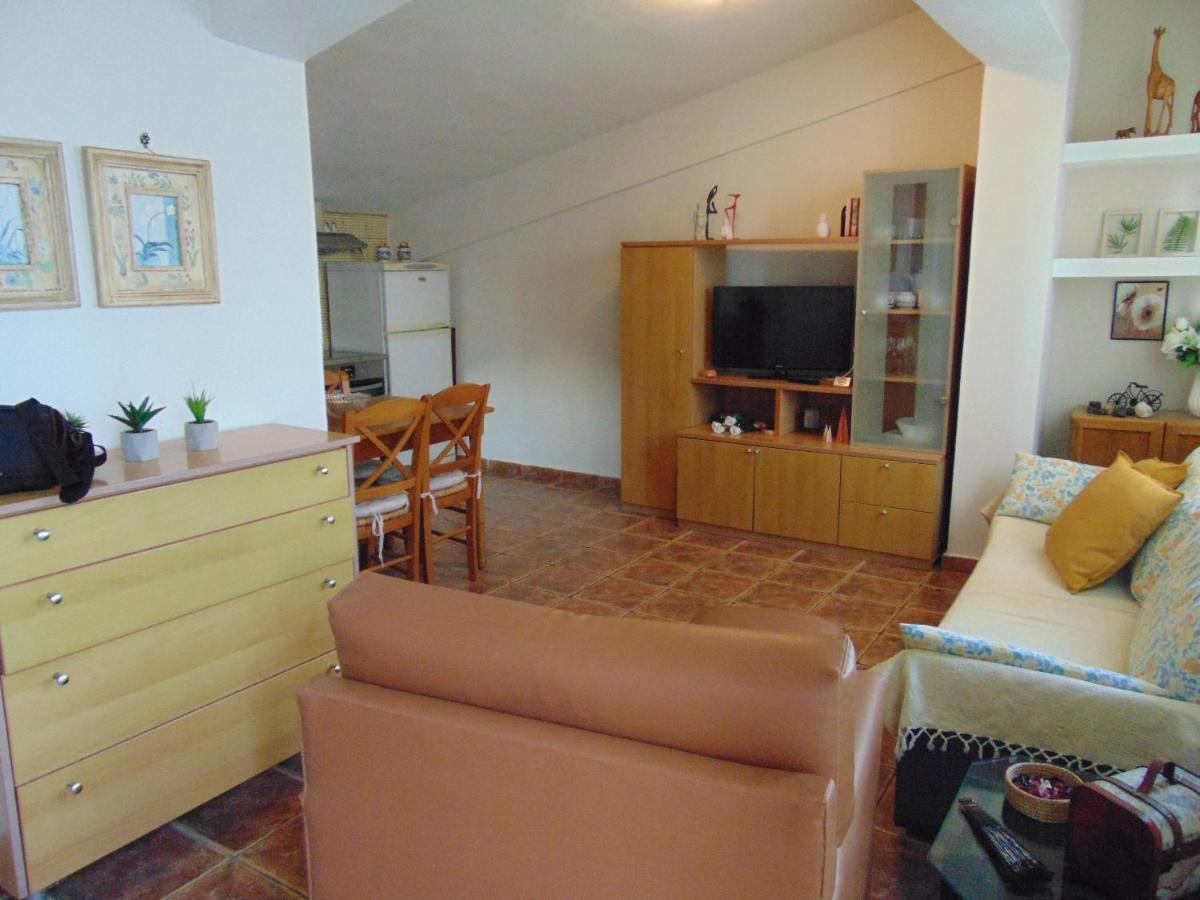 Crystal Bay Apartment Palaiontsiflikion Luaran gambar