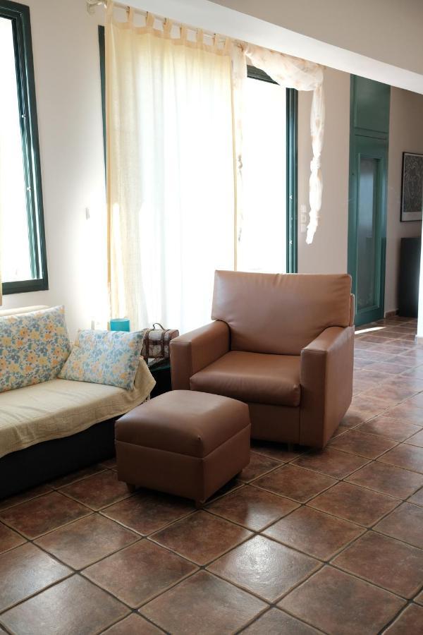 Crystal Bay Apartment Palaiontsiflikion Luaran gambar