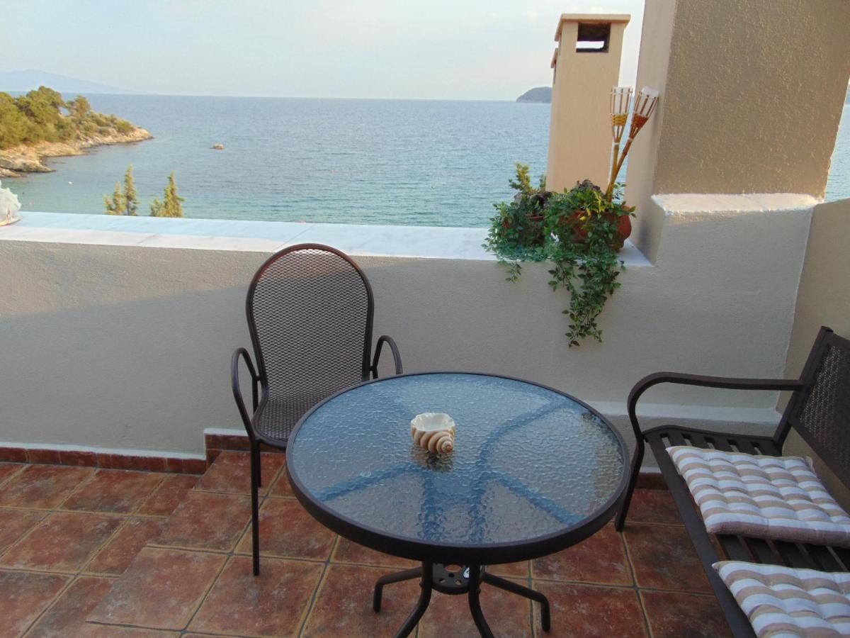 Crystal Bay Apartment Palaiontsiflikion Luaran gambar