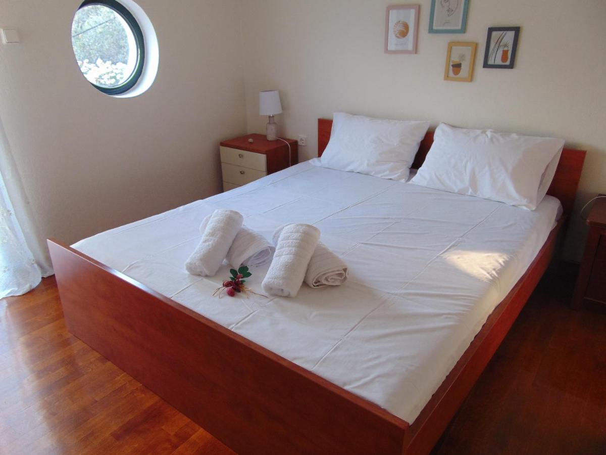 Crystal Bay Apartment Palaiontsiflikion Luaran gambar