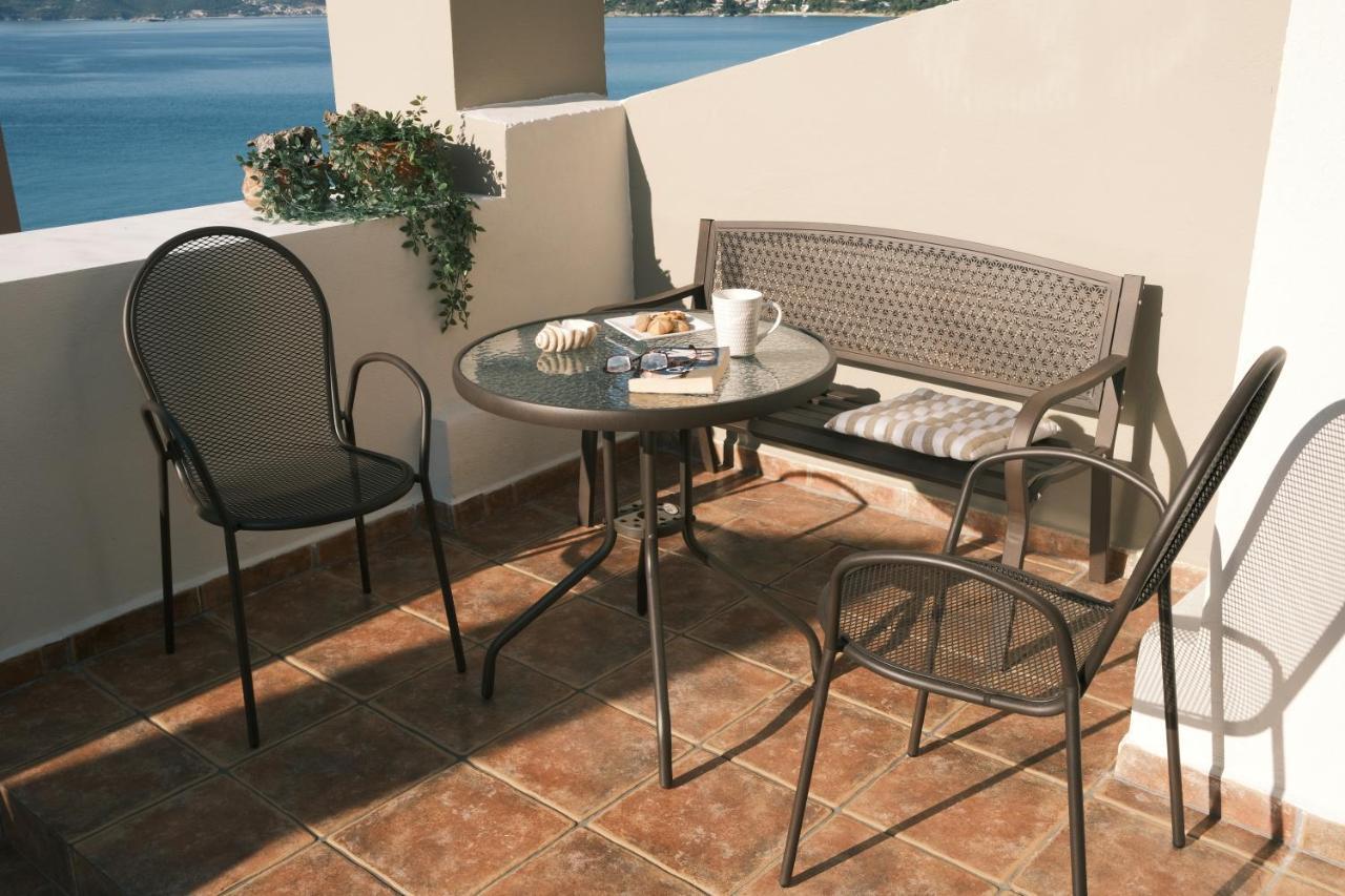 Crystal Bay Apartment Palaiontsiflikion Luaran gambar