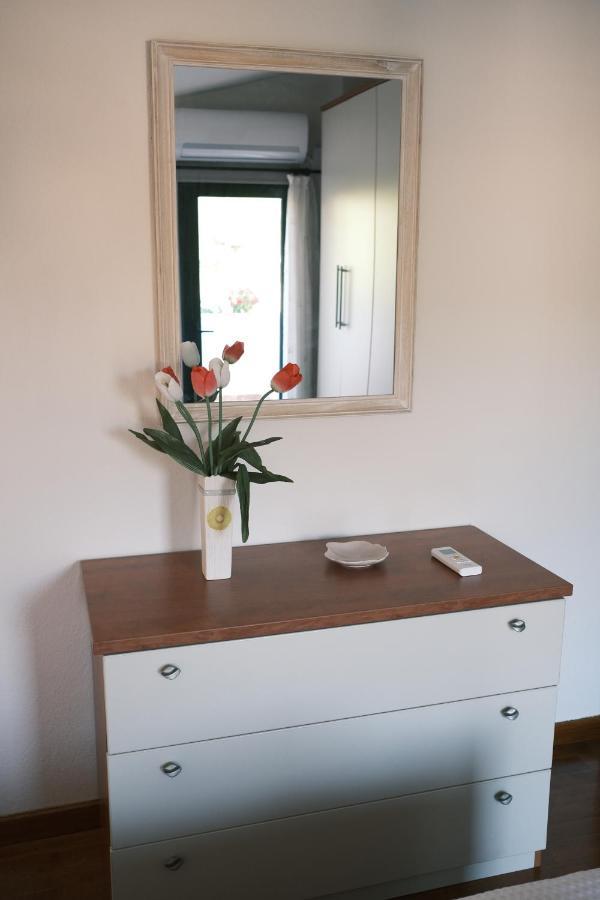 Crystal Bay Apartment Palaiontsiflikion Luaran gambar